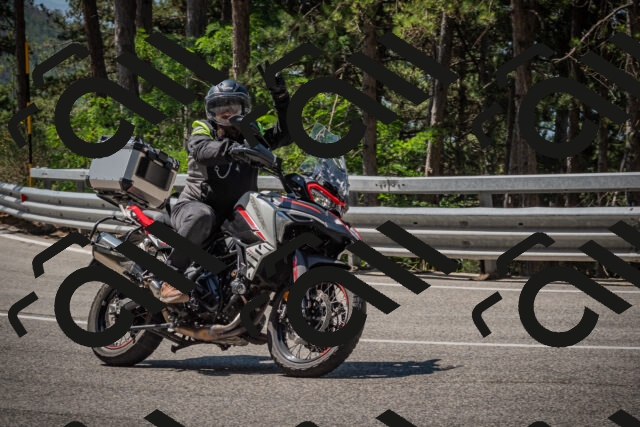 20250706111704-_5008337_am_