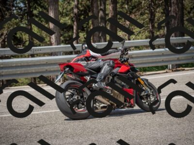 20250706111727-_5008362_am_