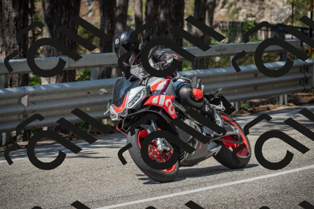 20250706111819-_5008379_am_