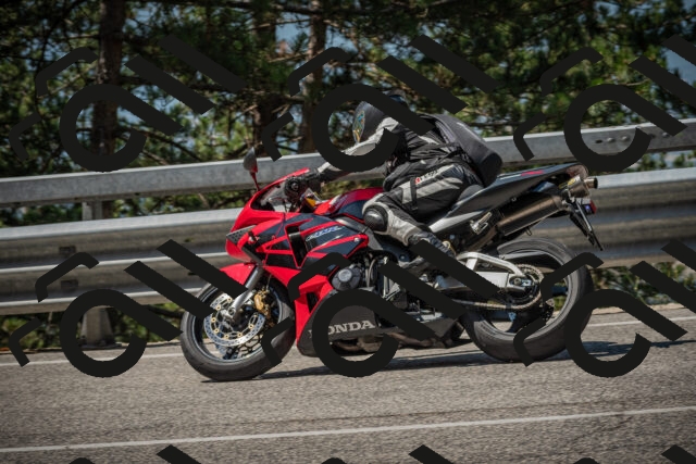 20250706111820-_5008384_am_