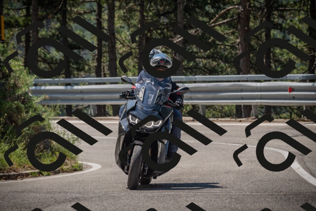 20250706112020-_5008396_am_