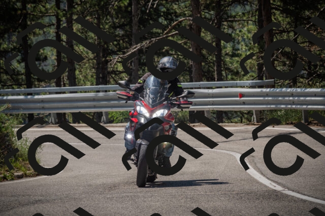 20250706112156-_5008401_am_