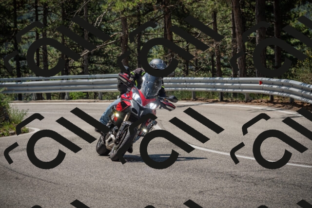 20250706112156-_5008402_am_