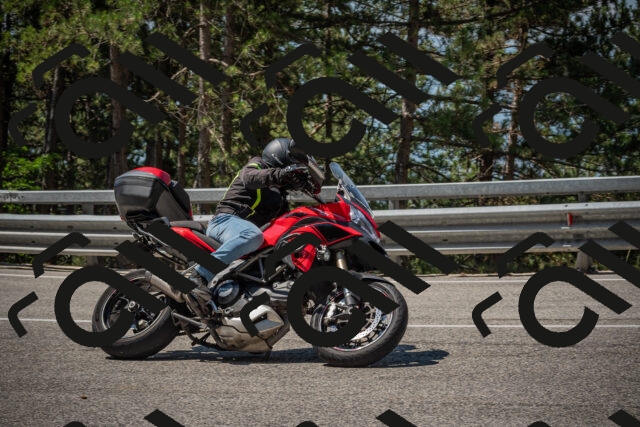 20250706112157-_5008404_am_