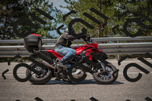 20250706112158-_5008405_am_