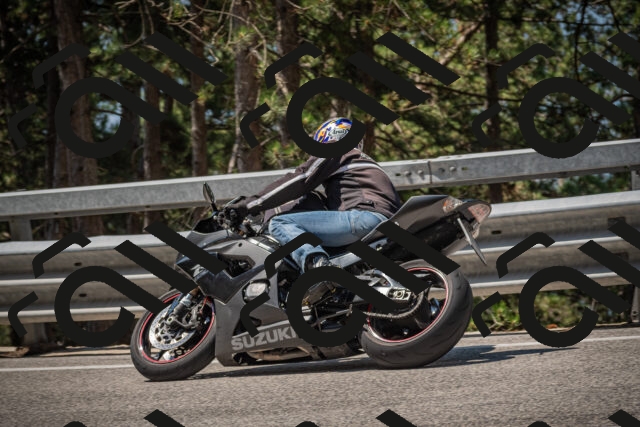 20250706112252-_5008413_am_