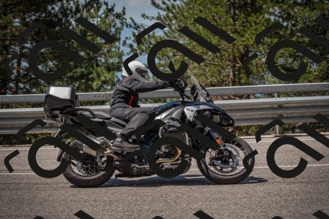 20250706112340-_5008435_am_