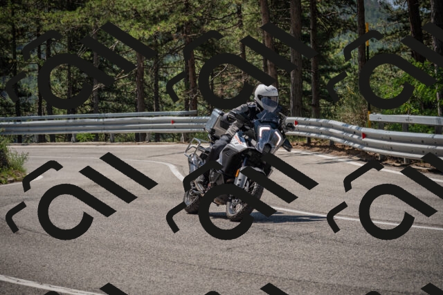 20250706112407-_5008455_am_