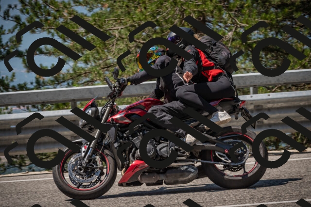 20250706112432-_5008466_am_