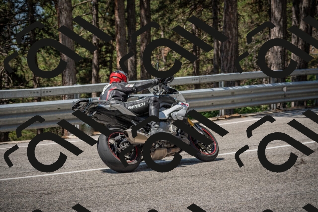 20250706112720-_5008488_am_