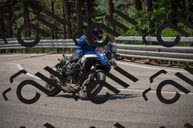 20250706112727-_5008490_am_