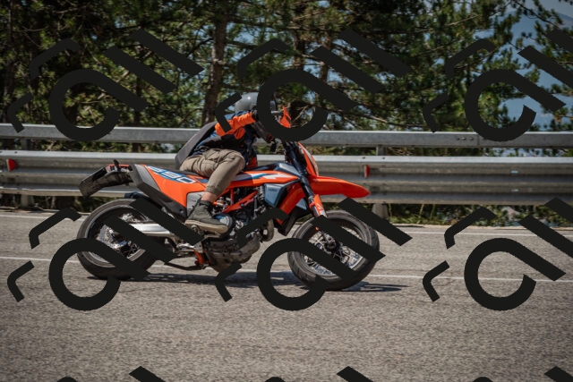 20250706113157-_5008511_am_