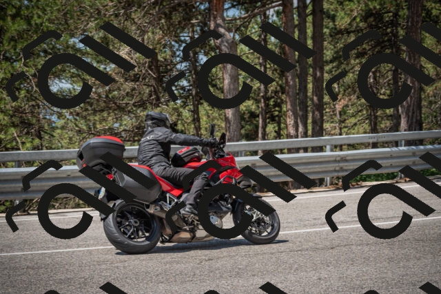 20250706113206-_5008520_am_