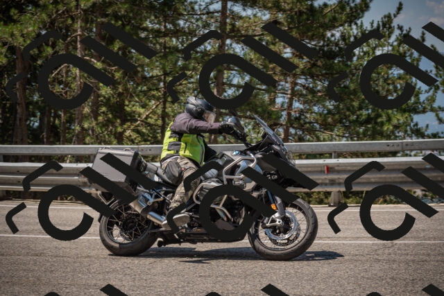 20250706113223-_5008529_am_