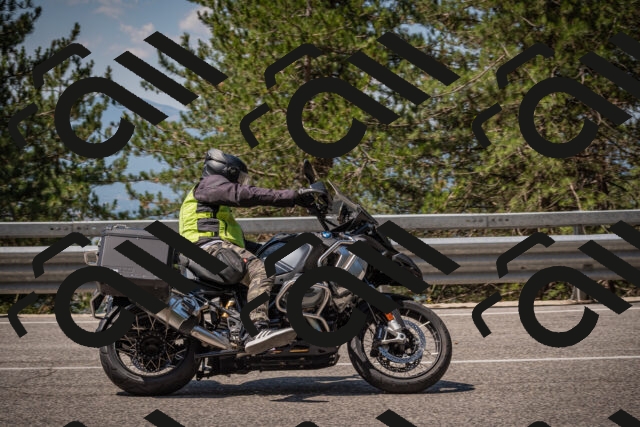 20250706113223-_5008530_am_