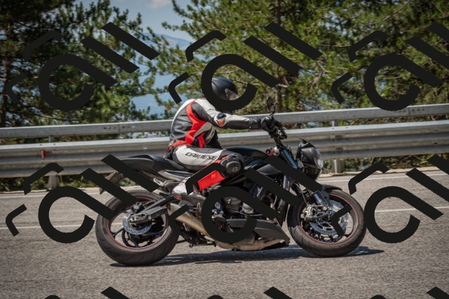 20250706113248-_5008536_am_