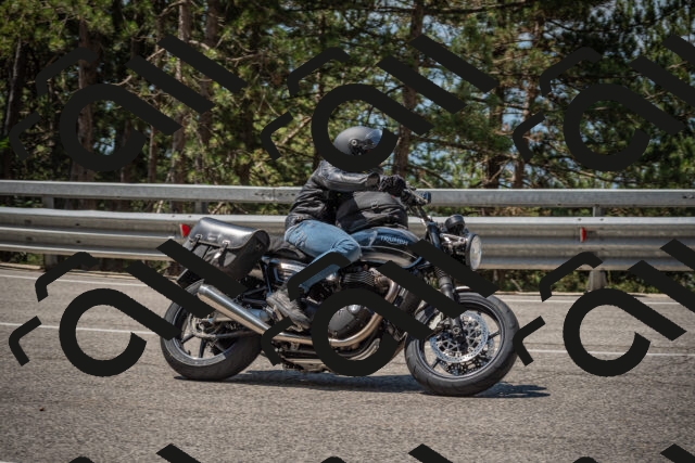 20250706113339-_5008560_am_