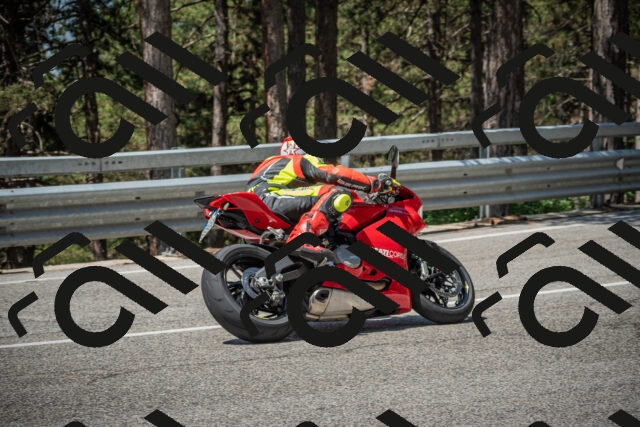 20250706113428-_5008575_am_