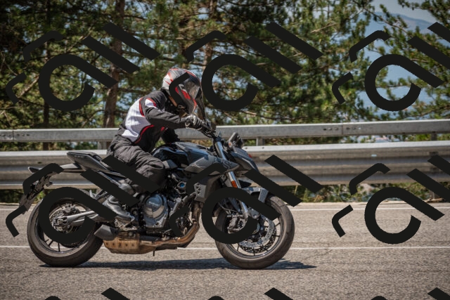 20250706113432-_5008577_am_