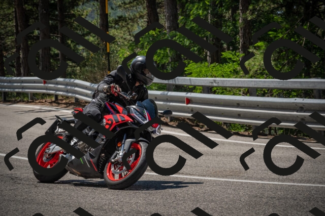 20250706114011-_5008623_am_