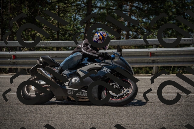 20250706114111-_5008642_am_