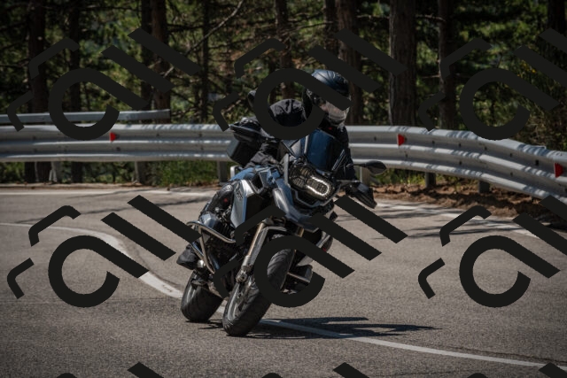 20250706114229-_5008653_am_