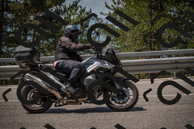 20250706114310-_5008658_am_