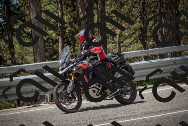 20250706114356-_5008664_am_