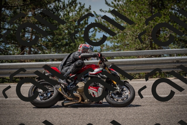 20250706114639-_5008685_am_