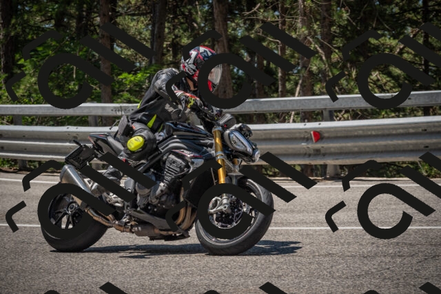 20250706114840-_5008708_am_