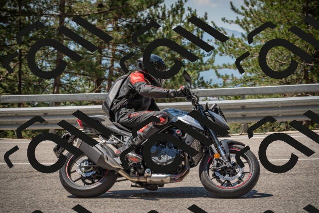 20250706115003-_5008726_am_