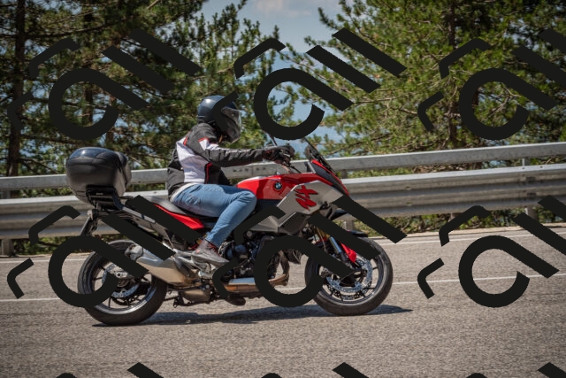 20250706115034-_5008735_am_