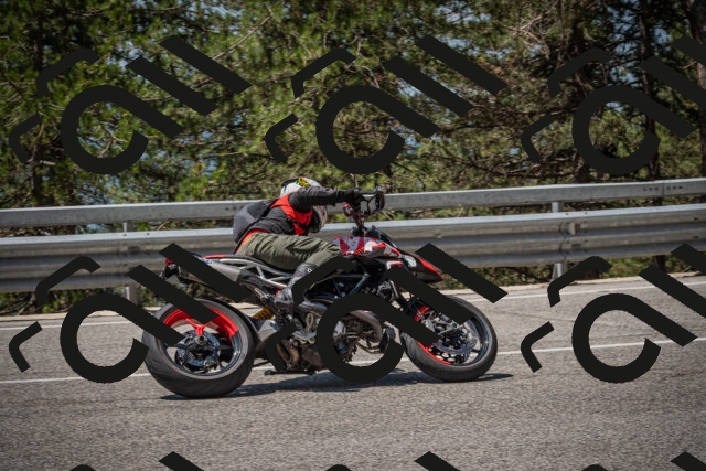 20250706115238-_5008745_am_