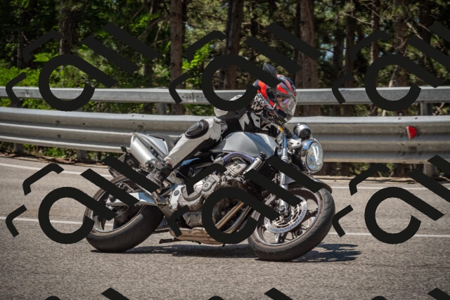 20250706115436-_5008777_am_