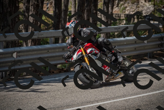 20250706115442-_5008781_am_