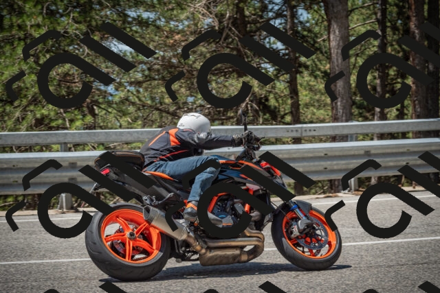 20250706120042-_5008800_am_