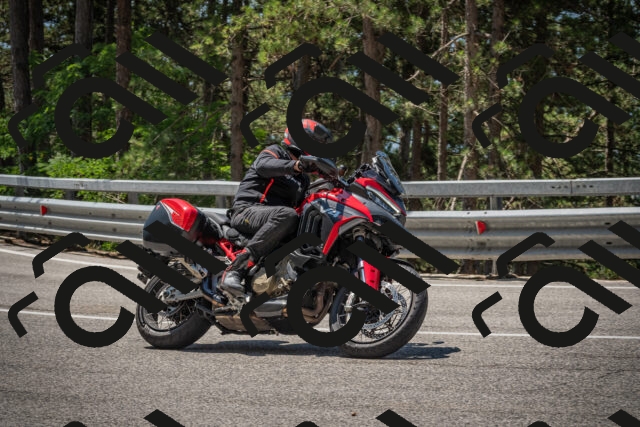 20250706120144-_5008813_am_