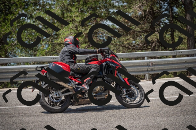 20250706120144-_5008815_am_