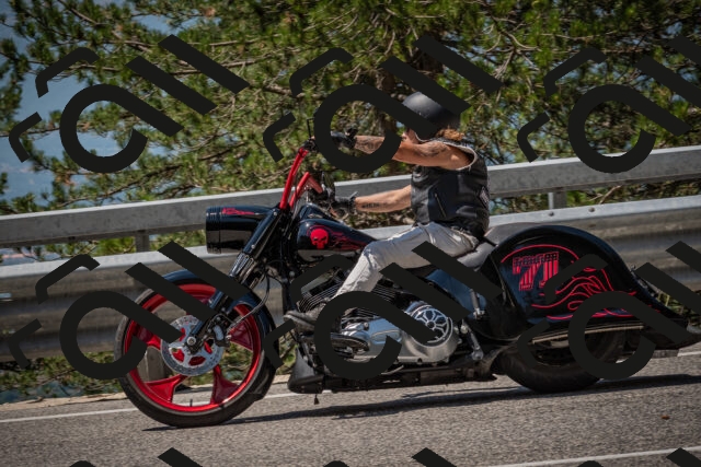 20250706120210-_5008820_am_