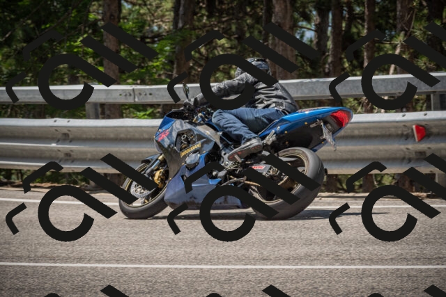 20250706120402-_5008839_am_