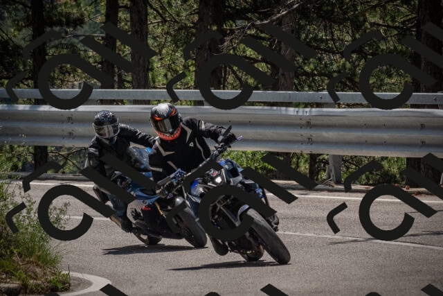 20250706120557-_5008852_am_