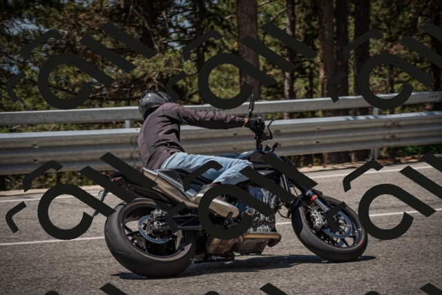 20250706120756-_5008865_am_