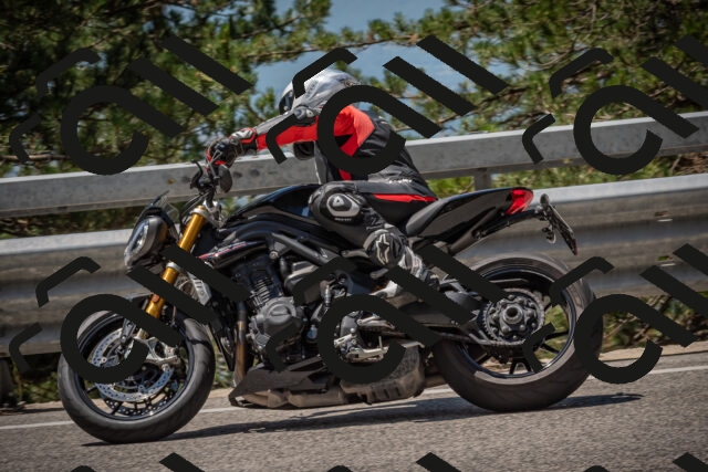 20250706120845-_5008880_am_