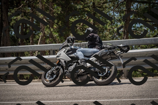 20250706120854-_5008890_am_