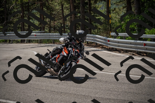 20250706120934-_5008898_am_