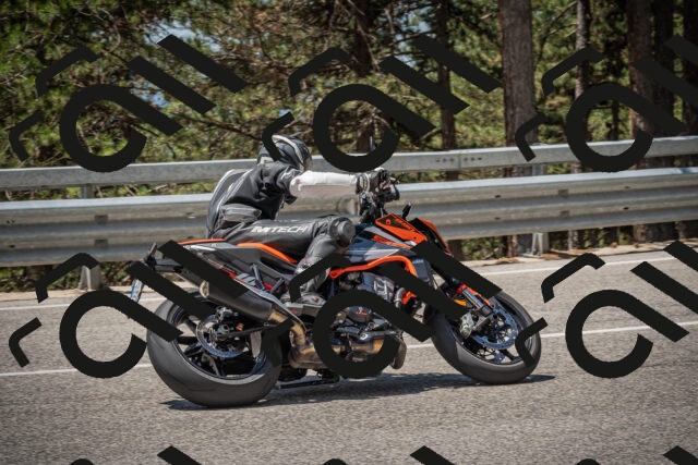 20250706120935-_5008900_am_