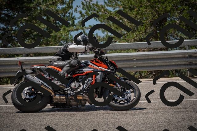 20250706121320-_5008935_am_