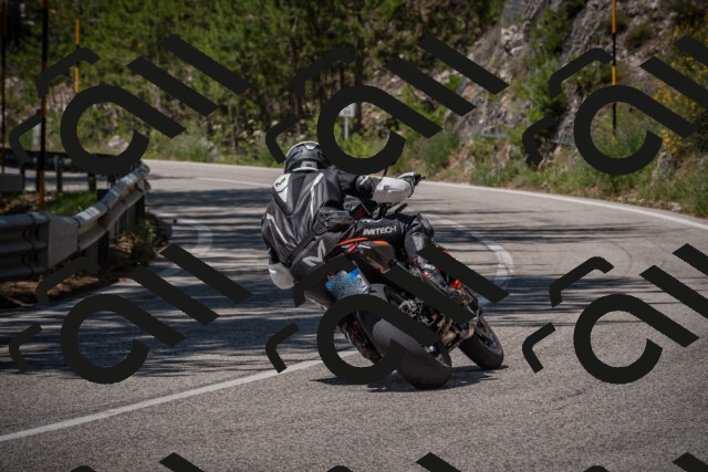 20250706121321-_5008938_am_