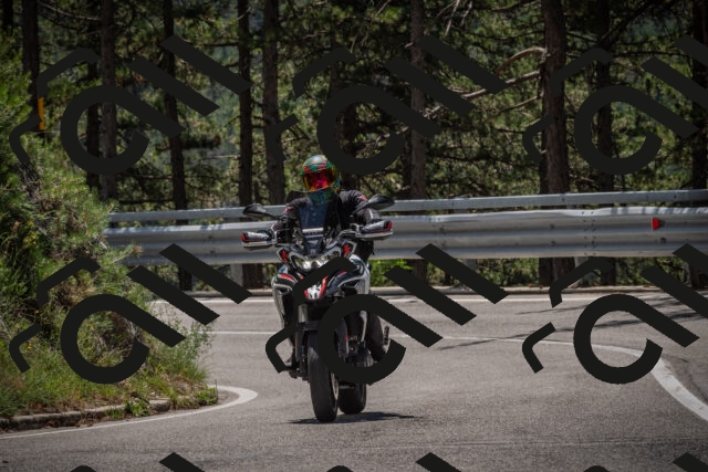 20250706121813-_5009019_am_