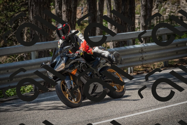 20250706121957-_5009029_am_